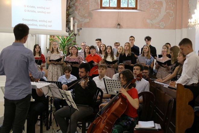 Misa zahvalnica na kraju akademske godine u varaždinskoj katedrali